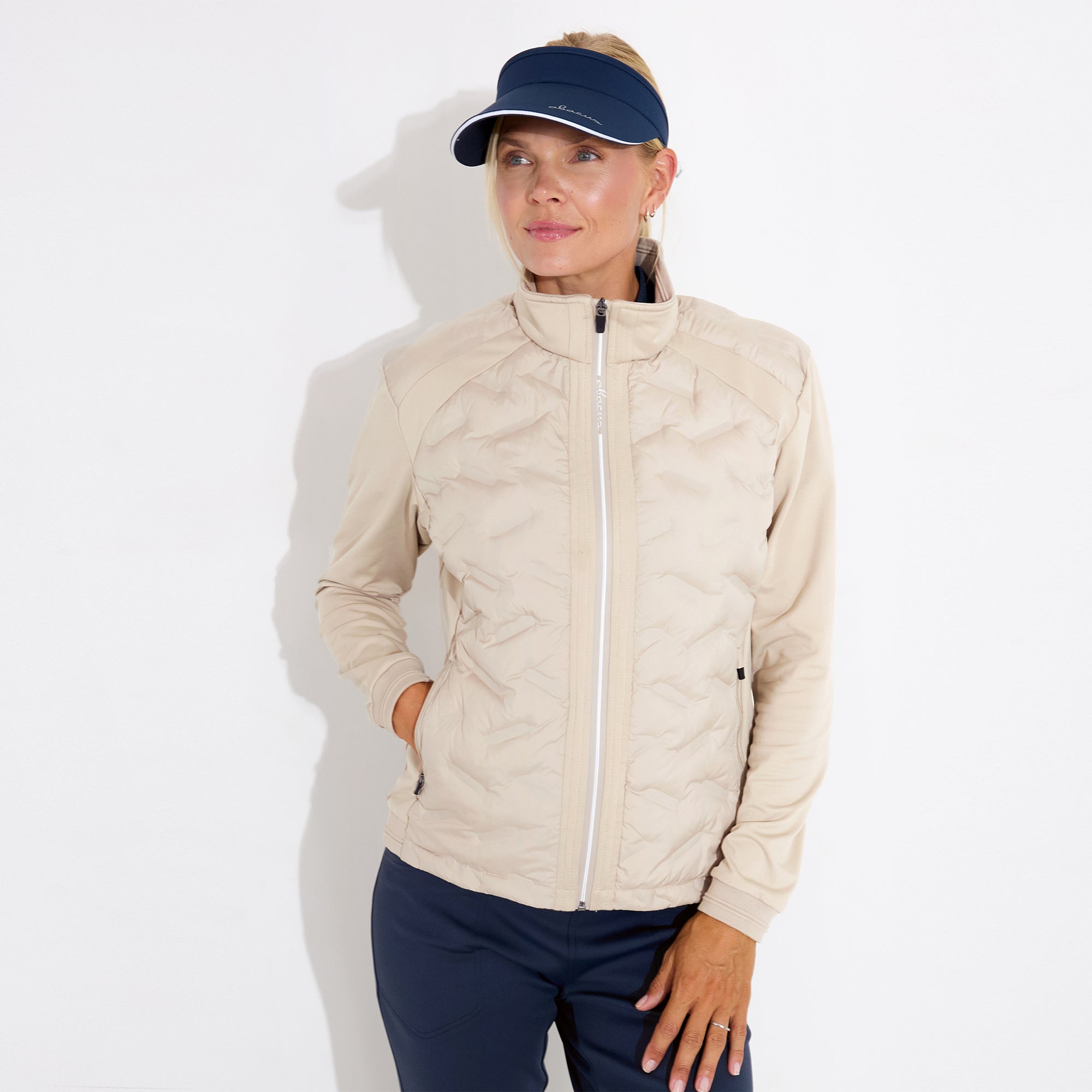 Lds Portrush Hybrid Jacket – Abacus Sportswear US
