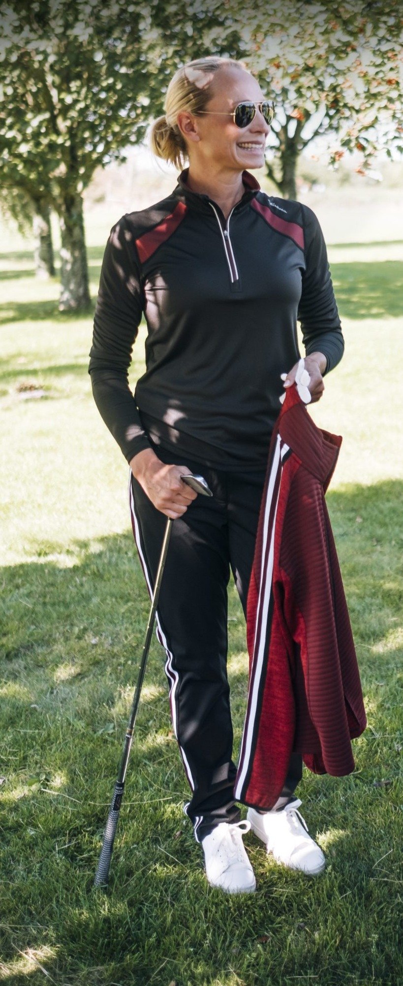 Fashionable-ladies-golf-clothes